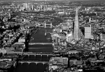 The Shard / Thames