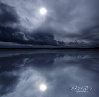 Seascape reflected